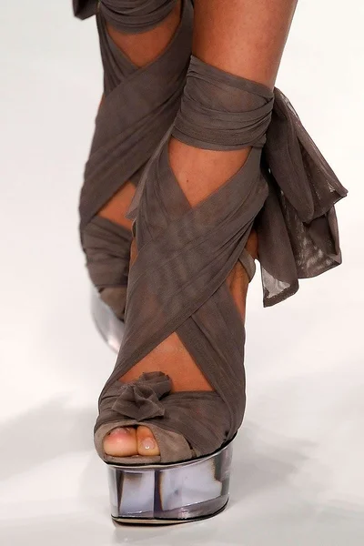 Look 35